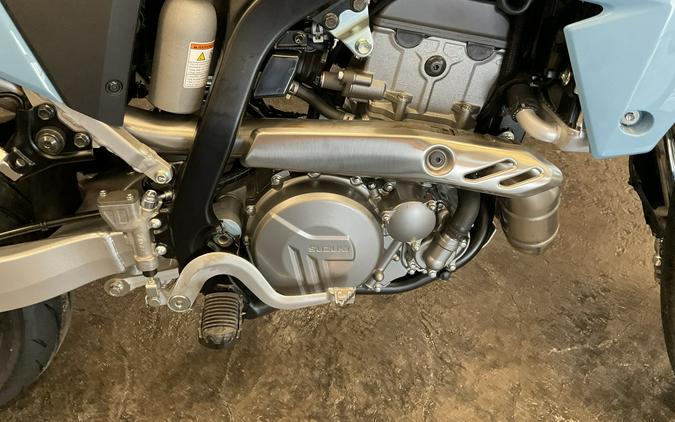 2025 DR-Z4SMM5 - Suzuki