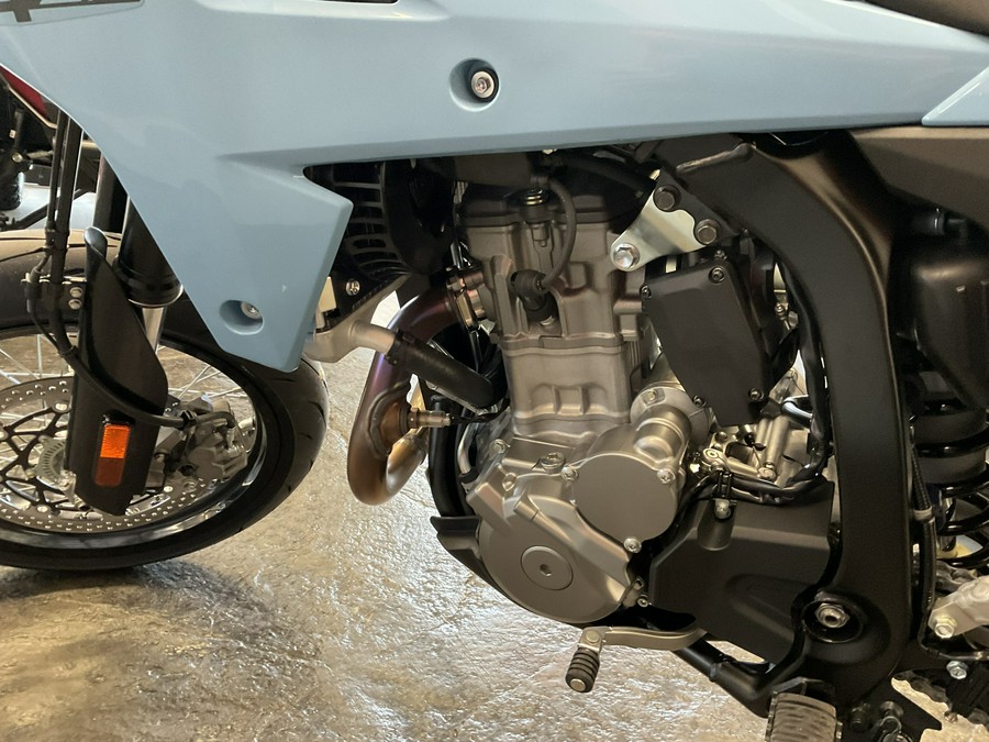 2025 DR-Z4SMM5 - Suzuki