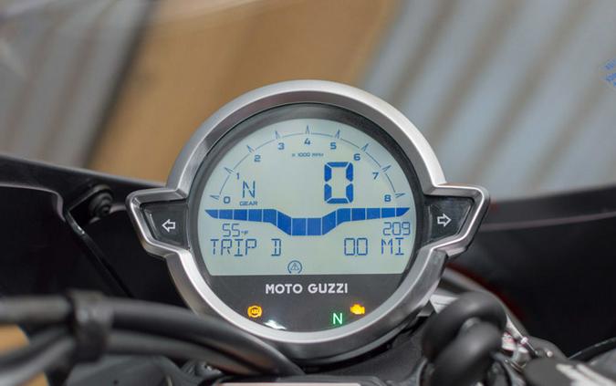 2024 Moto Guzzi V7 Stone Corsa