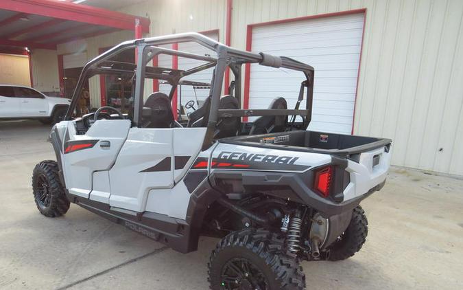 2025 Polaris® General 4 1000 Sport