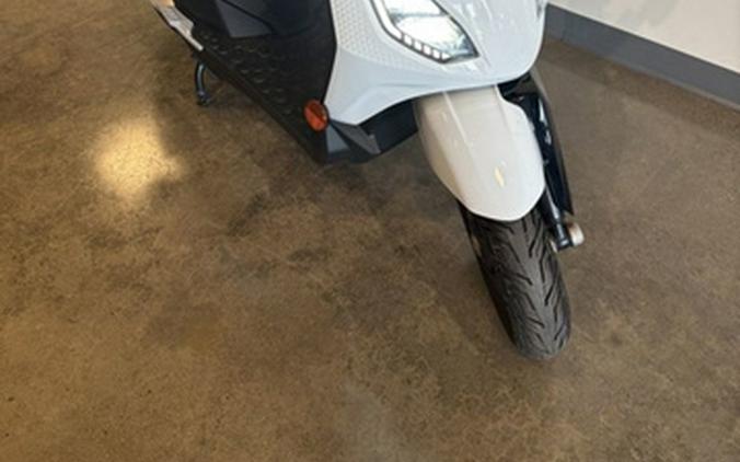 2022 Piaggio Piaggio 1 Active