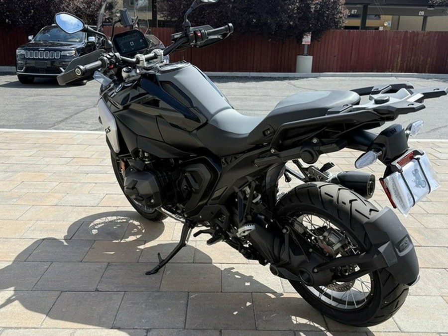 2026 BMW R 1300 GS Triple Black