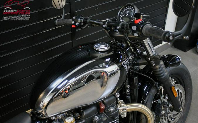 2023 Triumph Bonneville Bobber Chrome Edition Chrome / Jet Black