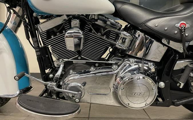 2016 Harley-Davidson® FLSTC - Heritage Softail® Classic