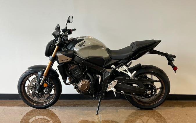 2025 Honda CB650R E-Clutch