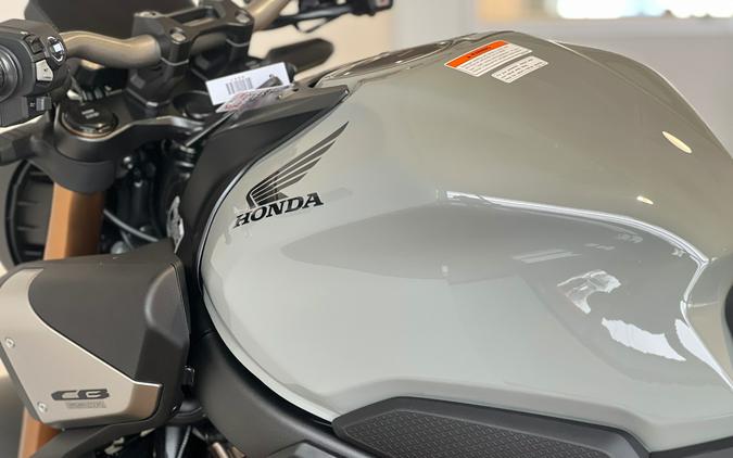 2025 Honda CB650R E-Clutch