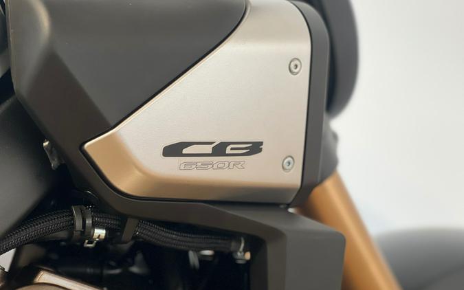 2025 Honda CB650R E-Clutch
