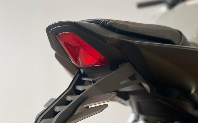 2025 Honda CB650R E-Clutch