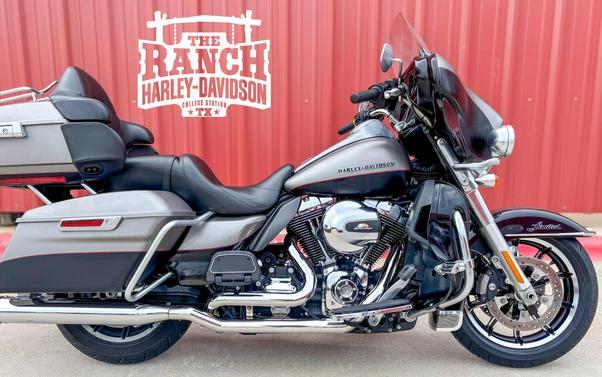2016 Harley-Davidson® Ultra Limited FLHTK Billet Silver/Vivid Black