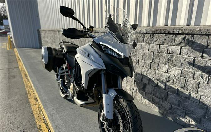 2023 Ducati Multistrada V4 S Spoked Wheel