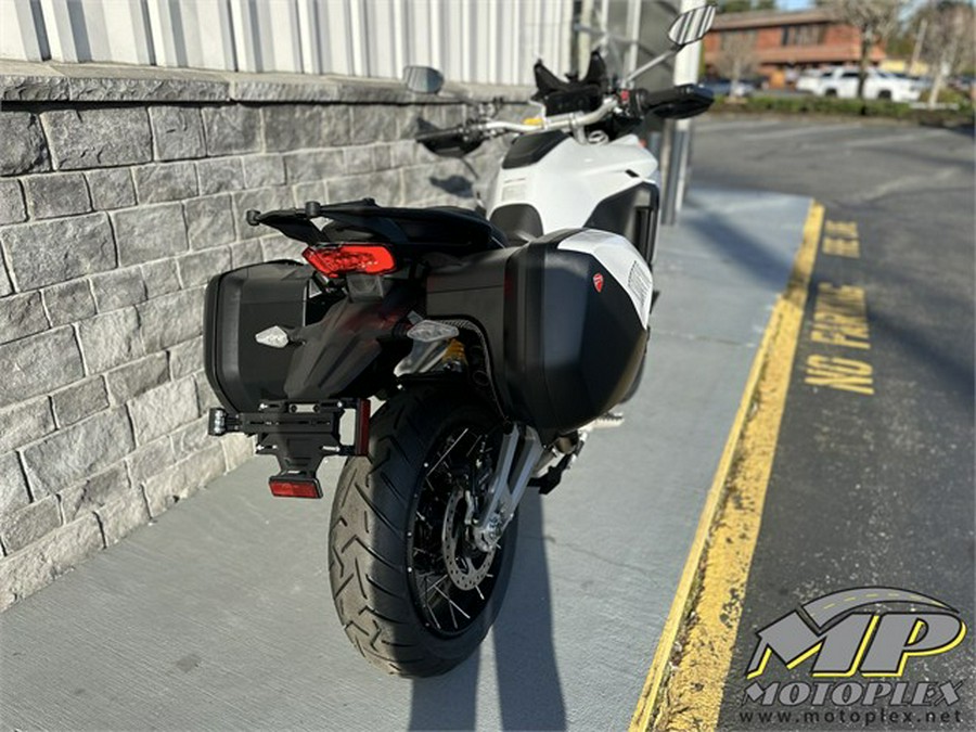 2023 Ducati Multistrada V4 S Spoked Wheel