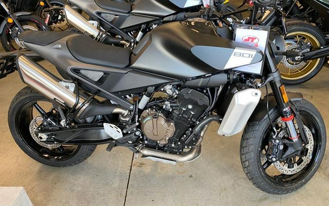 2025 Husqvarna Motorcycles SVARTPILEN 801
