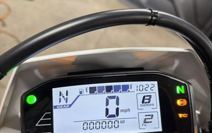 2025 Suzuki DR-Z 4SM