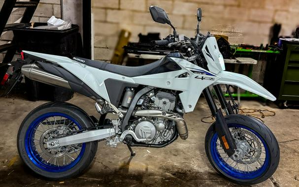 2025 Suzuki DR-Z 4SM