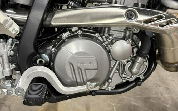 2025 Suzuki DR-Z 4SM