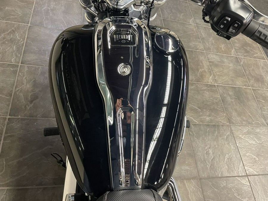 2025 Harley-Davidson® FXBR - Breakout®