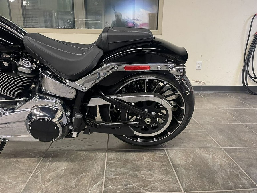 2025 Harley-Davidson® FXBR - Breakout®