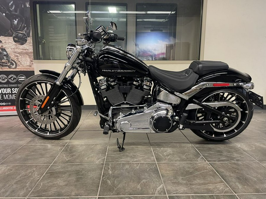 2025 Harley-Davidson® FXBR - Breakout®