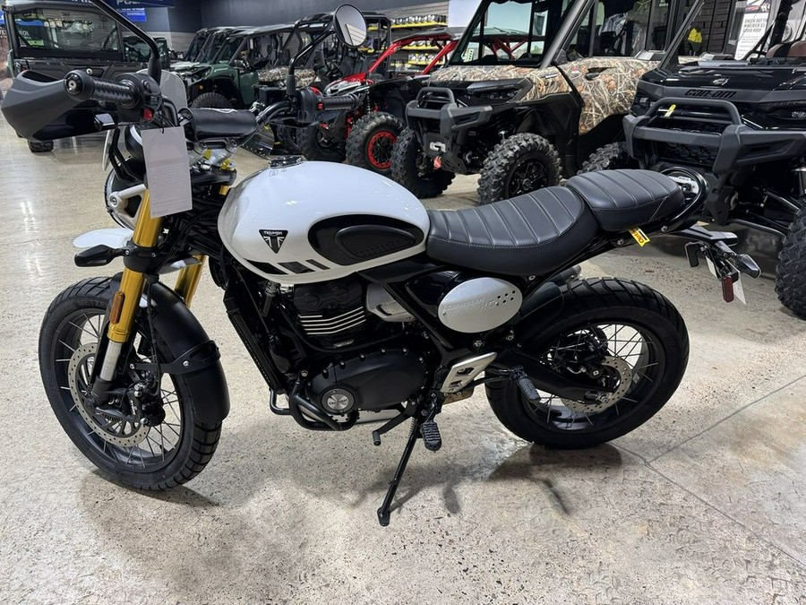 2026 Triumph Scrambler 400 XC Vanilla White