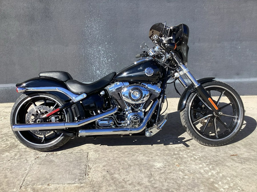 2015 Harley-Davidson Breakout®