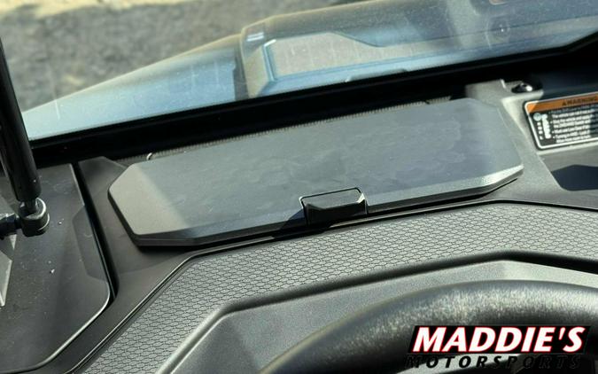 2026 Can-Am Defender Limited HD11