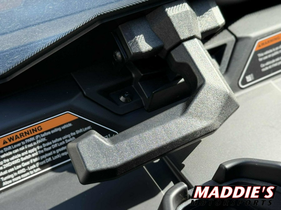 2026 Can-Am Defender Limited HD11