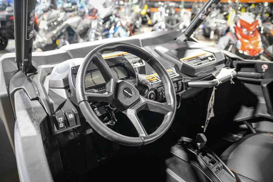 2026 Can-Am Commander XT-P