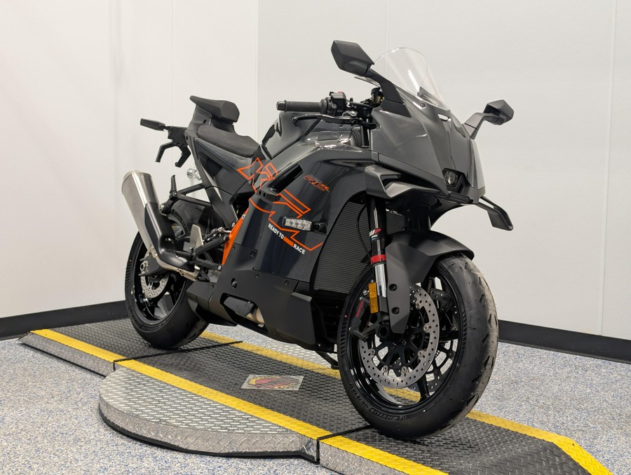 2026 KTM RC R 990