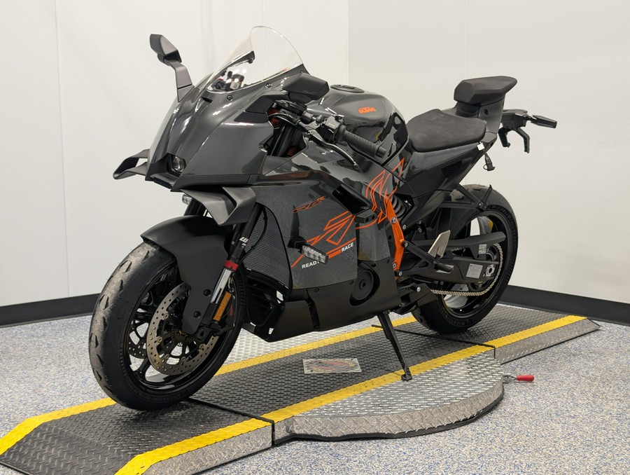 2026 KTM RC R 990