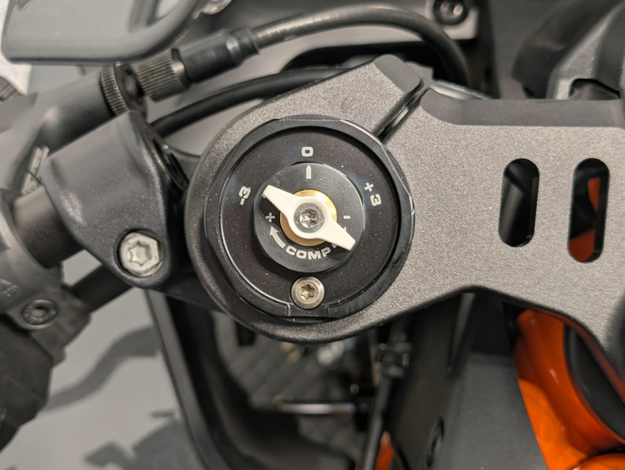 2026 KTM RC R 990
