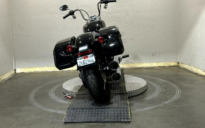 Harley-Davidson® Softail® Standard 2023 FXST 039376B BLACK