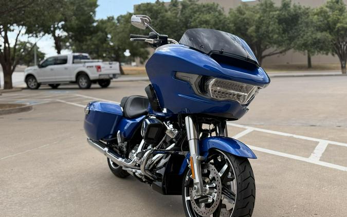 2025 Harley-Davidson® Road Glide® Blue Burst