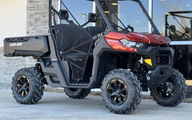 2025 Can-Am® Defender DPS HD10
