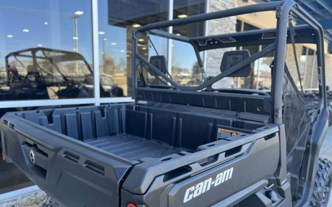 2025 Can-Am® Defender DPS HD10