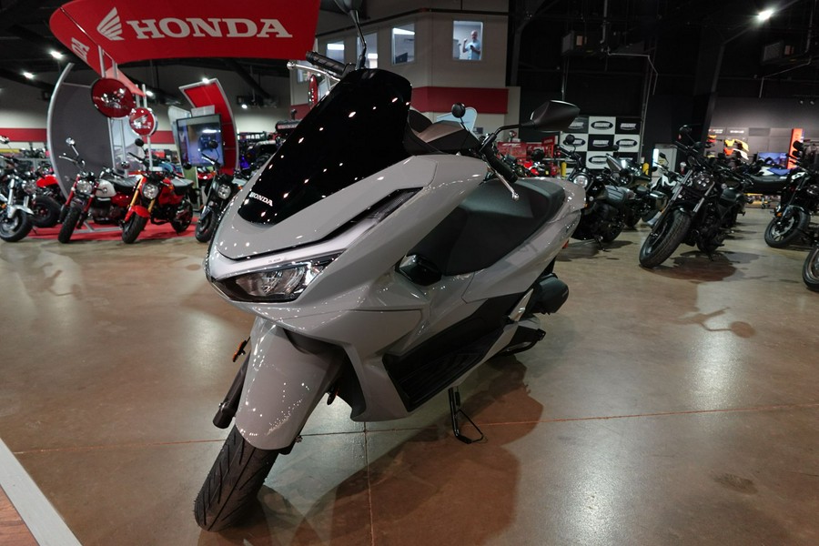 2025 Honda PCX