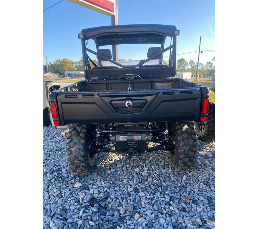 2025 Can-Am Defender HD9
