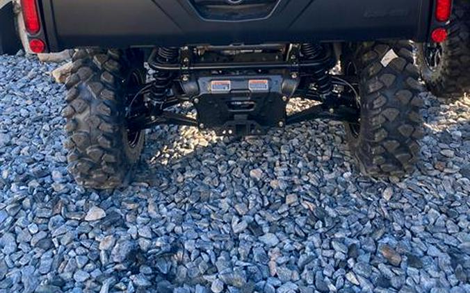 2025 Can-Am Defender HD9