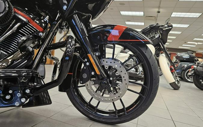 FLTRXSE 2018 CVO™ Road Glide®