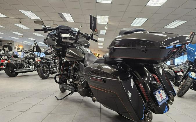 FLTRXSE 2018 CVO™ Road Glide®