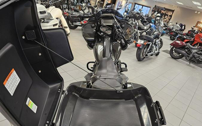 FLTRXSE 2018 CVO™ Road Glide®