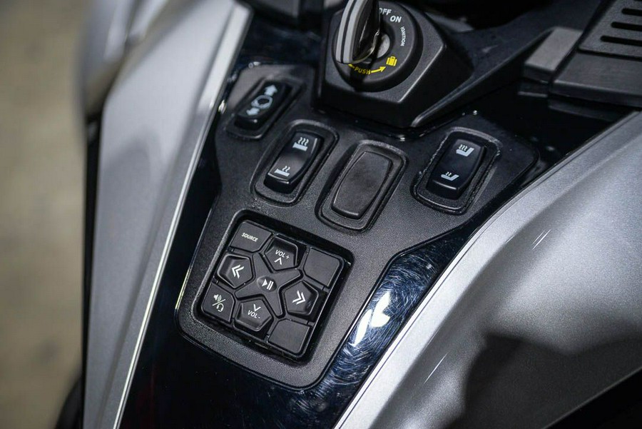 2022 Can-Am Spyder RT Limited