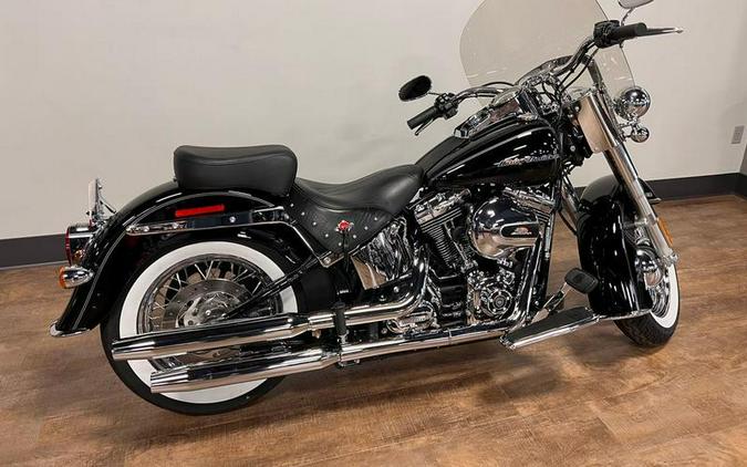 2016 Harley-Davidson® FLSTN - Softail® Deluxe