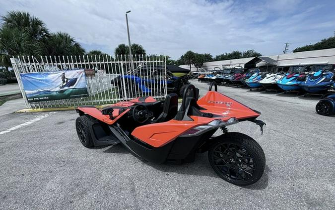 2024 Polaris Slingshot Slingshot SL AutoDrive Volt Orange SL Autodrive Ocean Gray