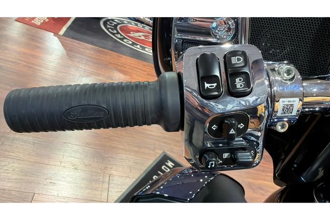 2025 Indian Motorcycle ROADMASTER ELITE, SPIRIT BLU CNDY FADE, 49S Elite