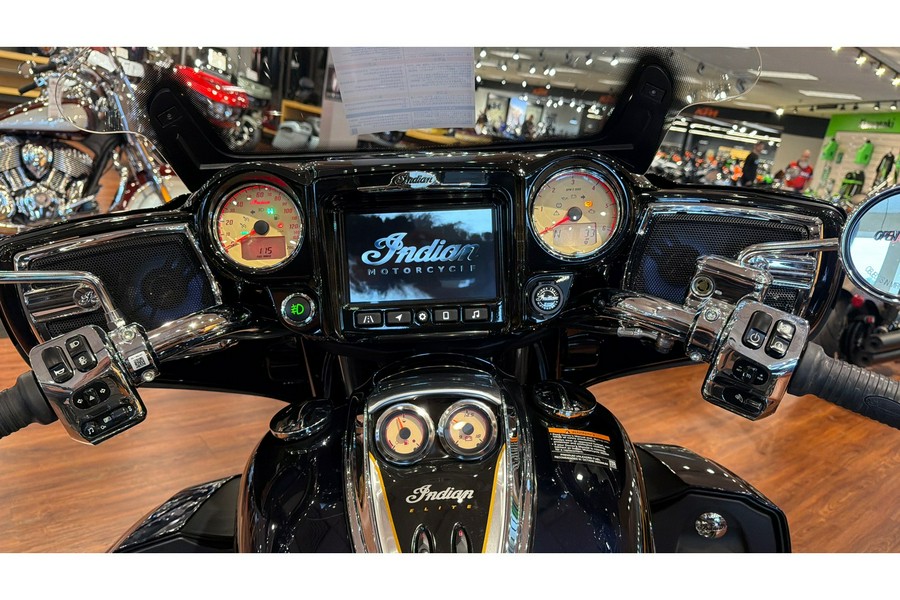 2025 Indian Motorcycle ROADMASTER ELITE, SPIRIT BLU CNDY FADE, 49S Elite