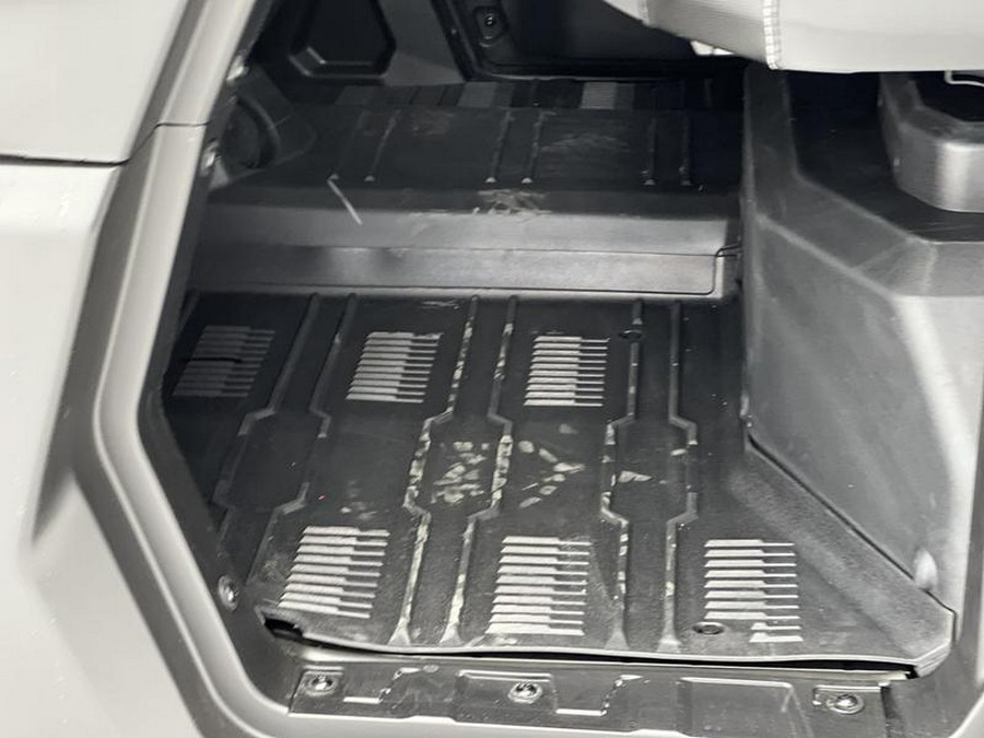 2026 Can-Am® Defender MAX Limited HD11