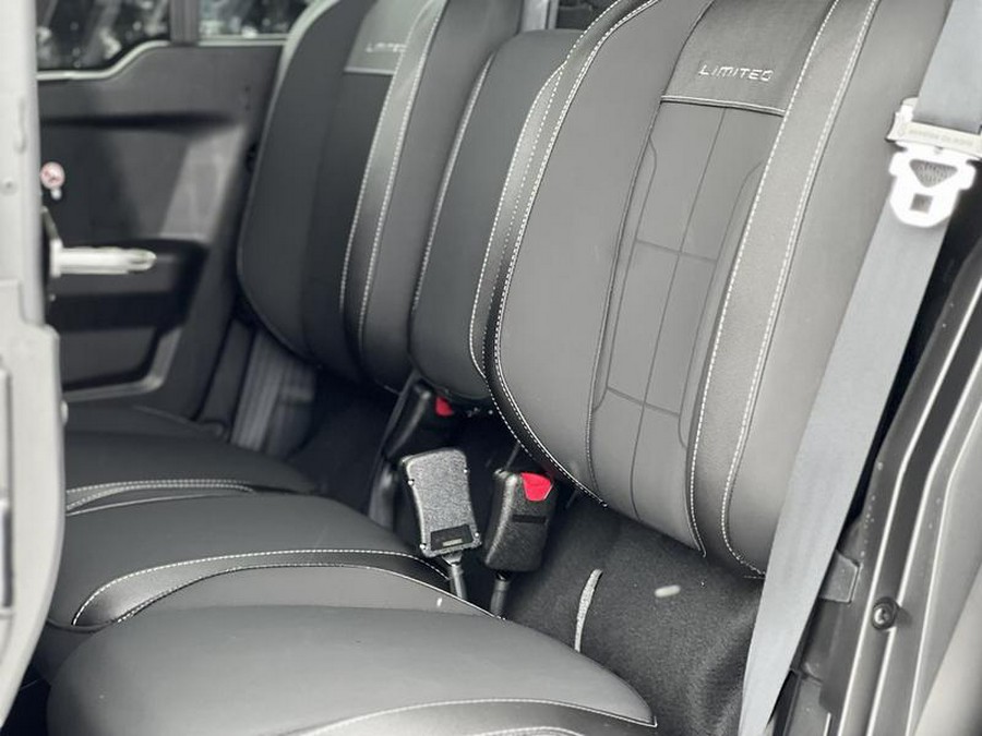 2026 Can-Am® Defender MAX Limited HD11