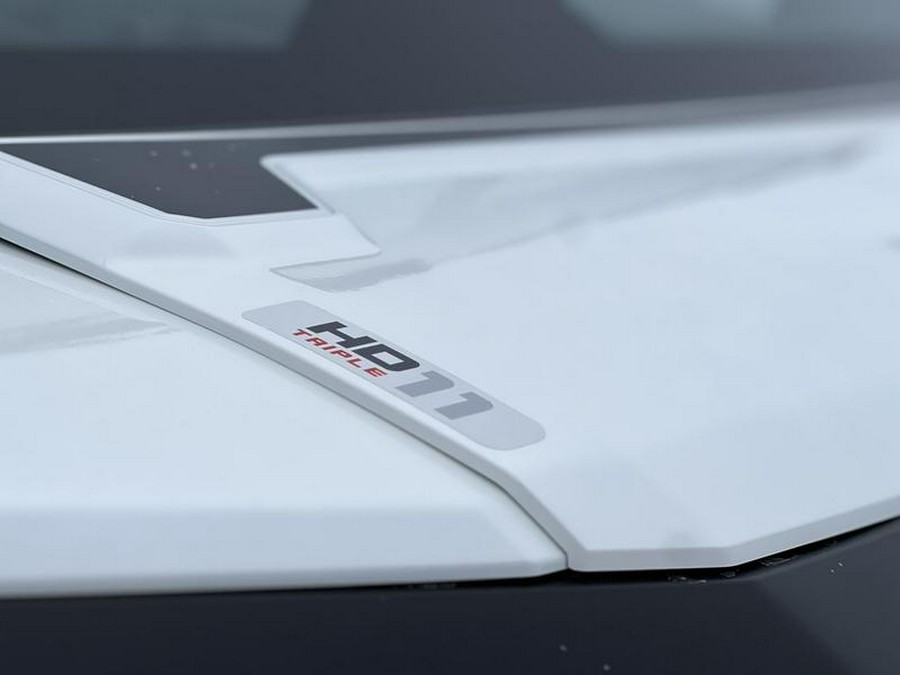 2026 Can-Am® Defender MAX Limited HD11