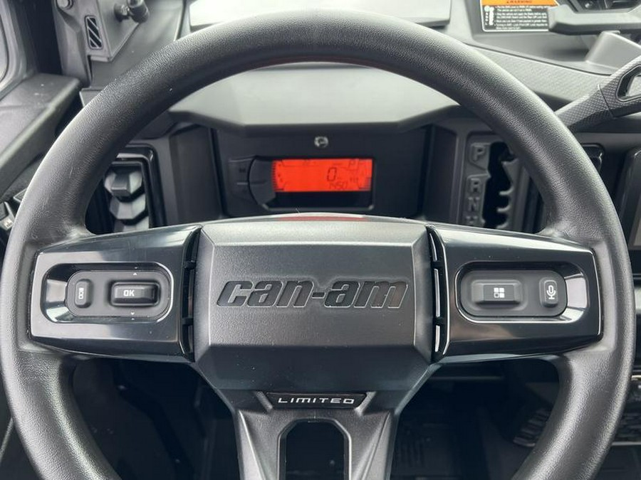 2026 Can-Am® Defender MAX Limited HD11