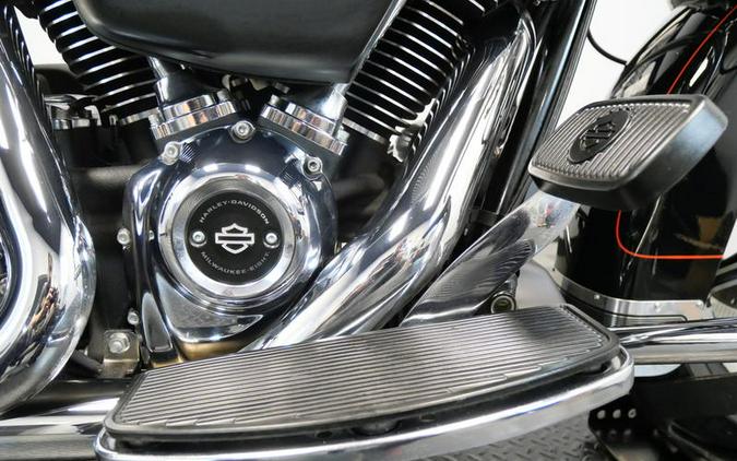 2019 Harley-Davidson® FLHR - Road King®